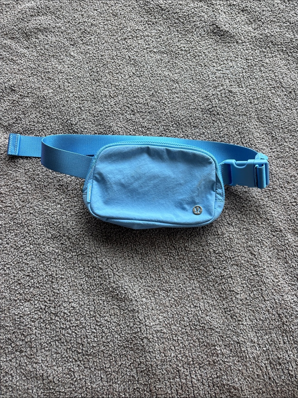 lululemon athletica Sky Blue Belt Bag